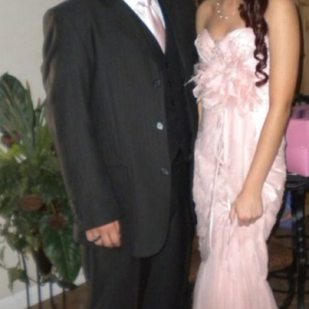 Pink Mignon Dress - Picture 2 of 2